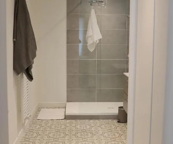 Hypercentre - Proche Place Republique *