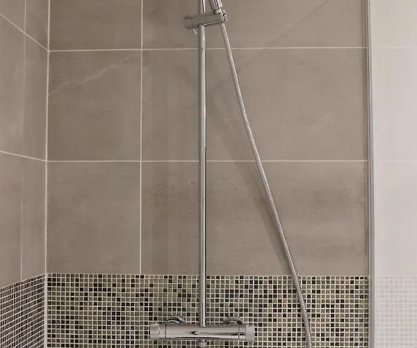 Апартаменты Hypercentre - Proche Place Republique *